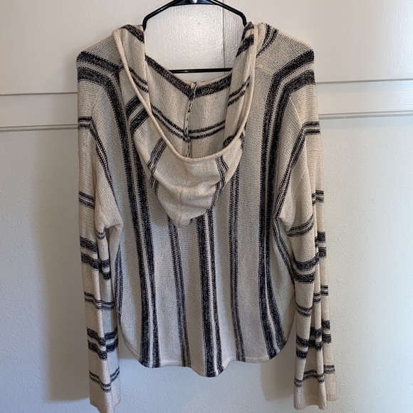 Billabong sweater - Picture 4 of 4